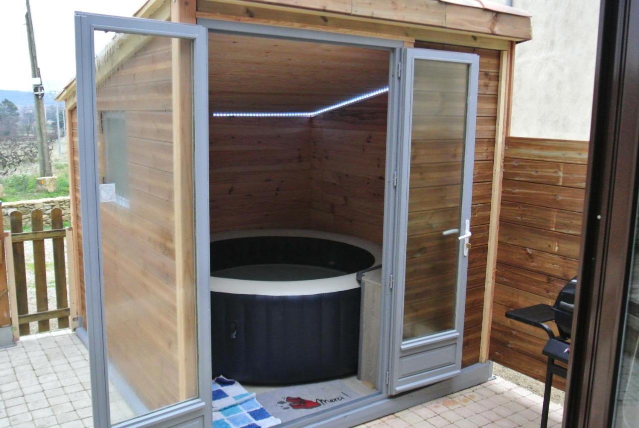 Gite Du Serre De Boudre Climatise, Spa Permanent Buisson Екстериор снимка