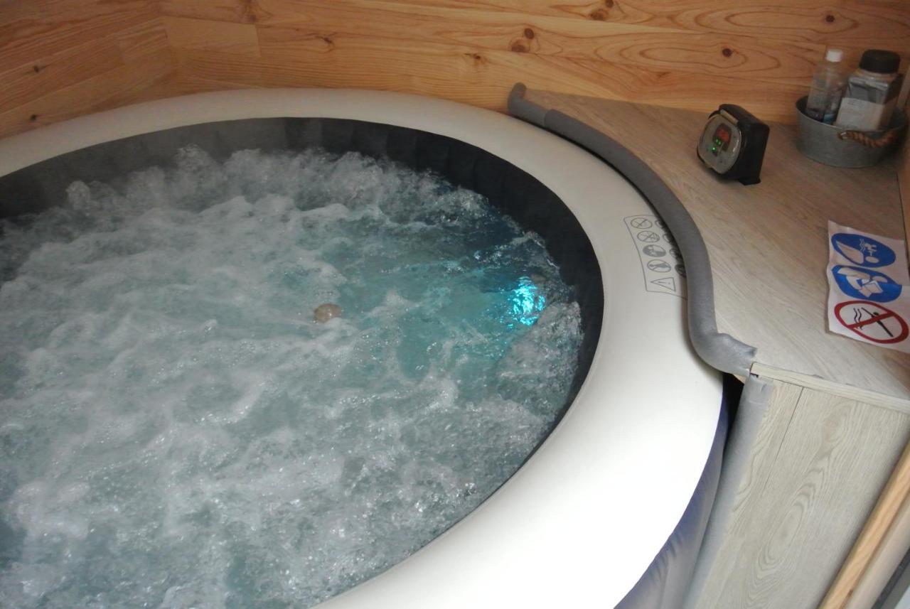 Gite Du Serre De Boudre Climatise, Spa Permanent Buisson Екстериор снимка