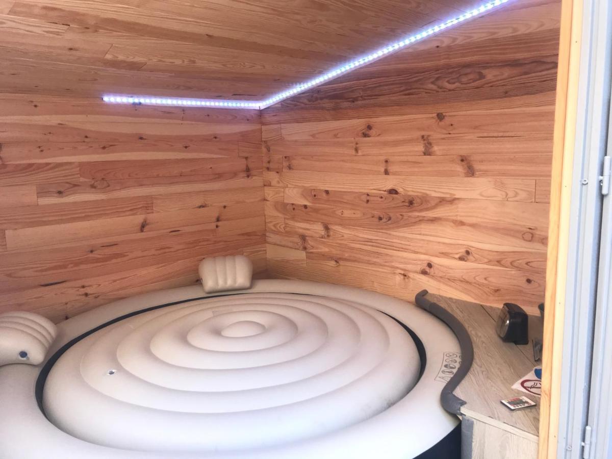 Gite Du Serre De Boudre Climatise, Spa Permanent Buisson Екстериор снимка