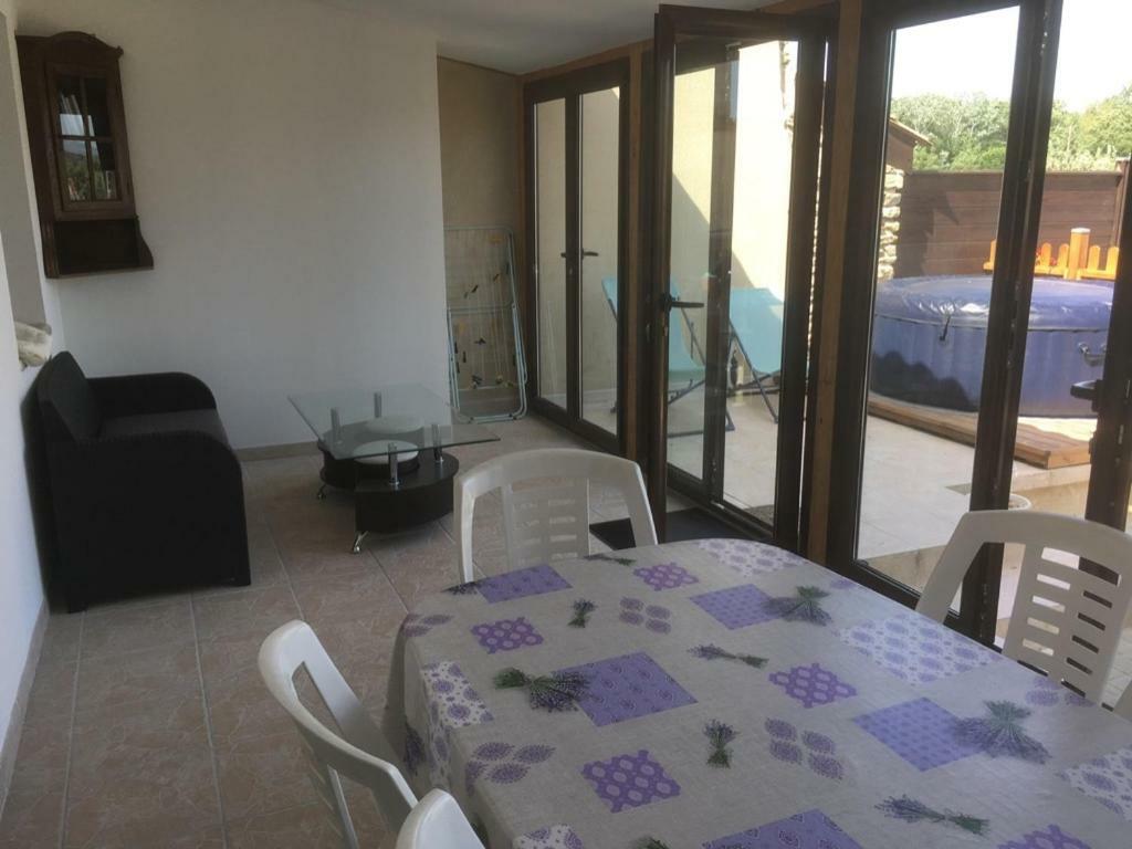 Gite Du Serre De Boudre Climatise, Spa Permanent Buisson Екстериор снимка